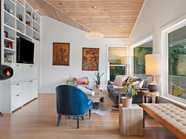 2005 Alta Vista Ave