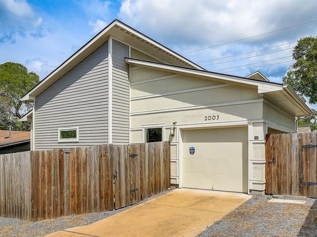 2005 Sl Davis Ave Unit #B