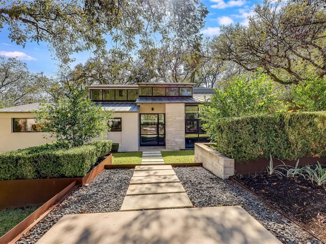 2006 Leberman Ln