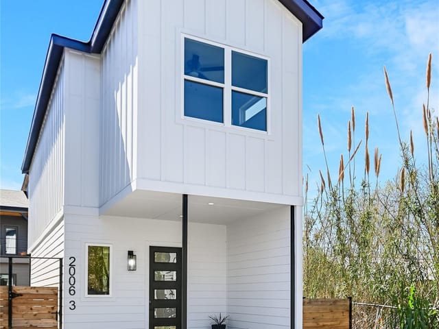 2006 Sl Davis Ave Unit #3