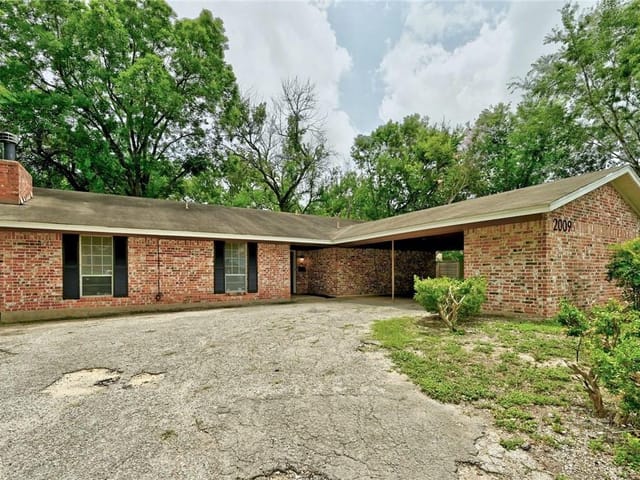 2009 Greenbrook PKWY Unit #A