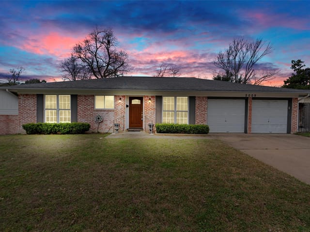 2009 Northridge Dr