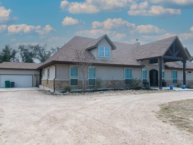 201 Ash Juniper WAY