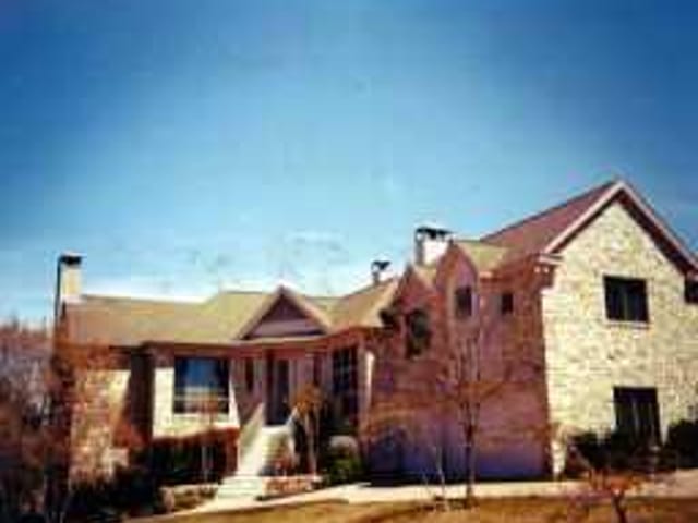 201 BILLINGS LN