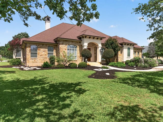 201 Canyon Vista LN