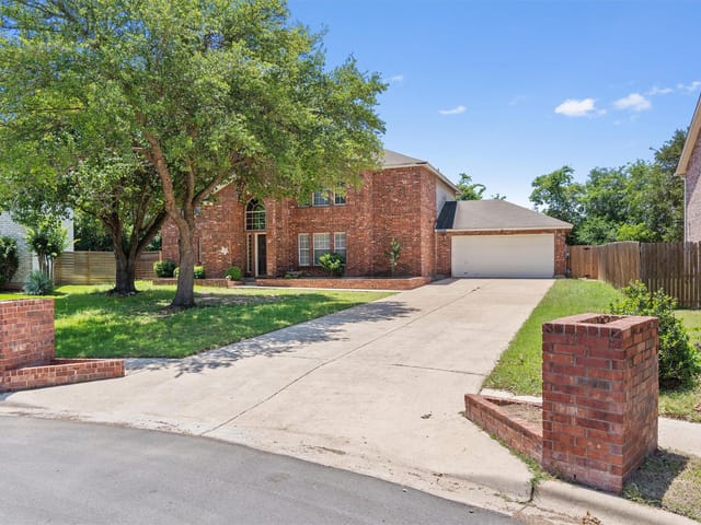 201 Covala DR