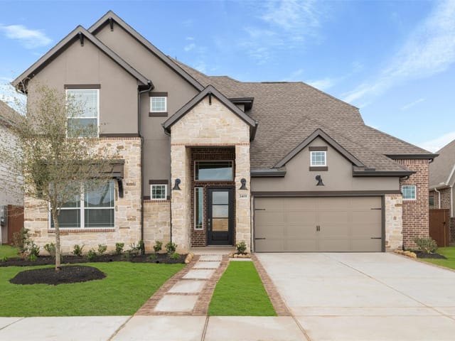201 Firethorn RD