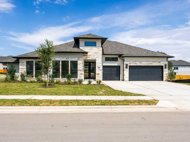 201 Knox DR