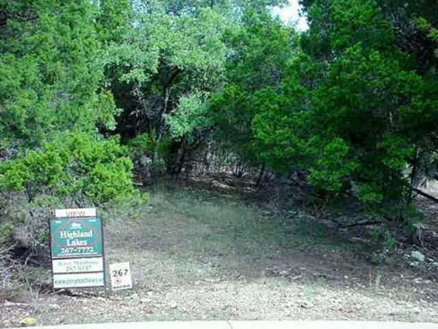 201 PINEHURST CIR