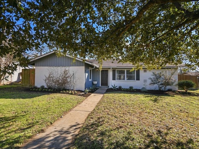 201 Sheffield Dr