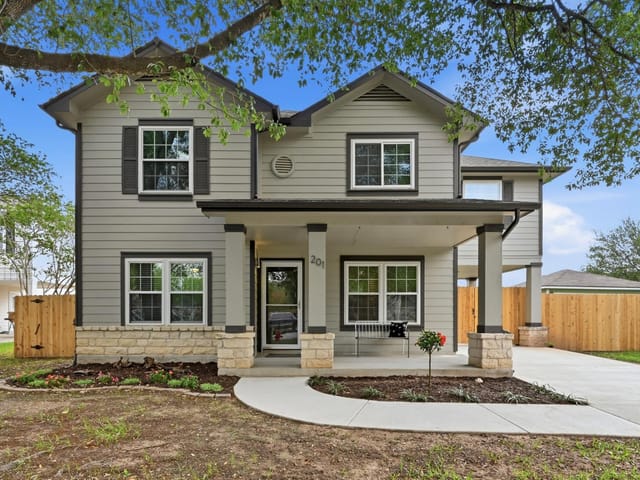 201 Tobin Dr