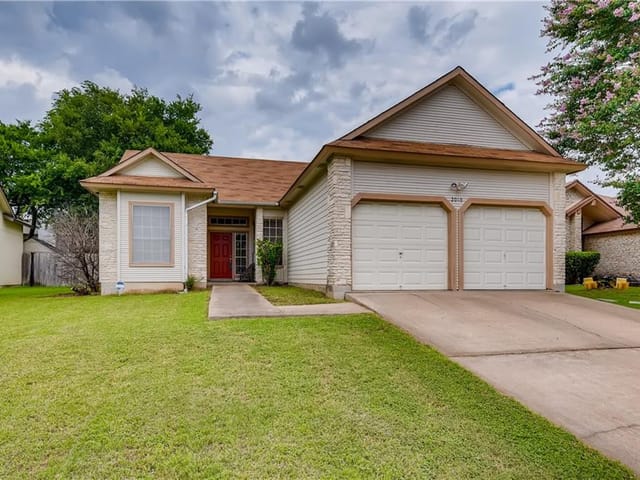 2010 Ploverville Ln