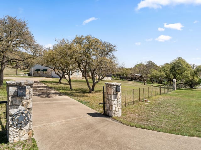 20106 Moon Dance Ln
