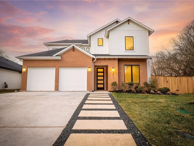 2011 Belford Dr