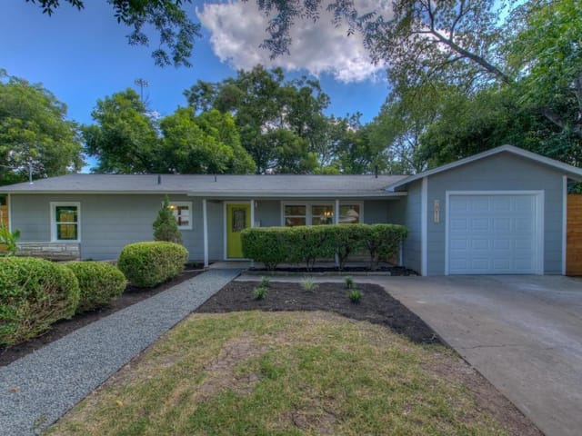 2011 Fortview RD, photo 1 of 1, Austin, TX