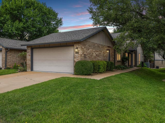 2015 Verbena Dr Unit #1336AR