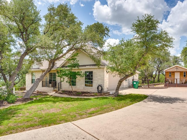 2016 Hidden Hills DR