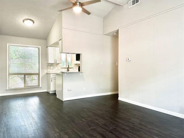 2017 Bluebonnet LN Unit #210
