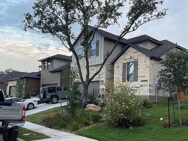 2017 Palmera Ridge Blvd 2017 Palmera Ridge Blvd