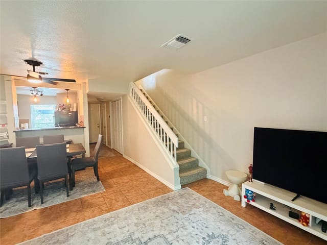 2018 W Rundberg LN Unit #12B