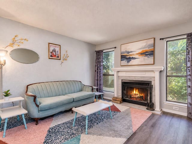 2018 W Rundberg LN Unit #19A
