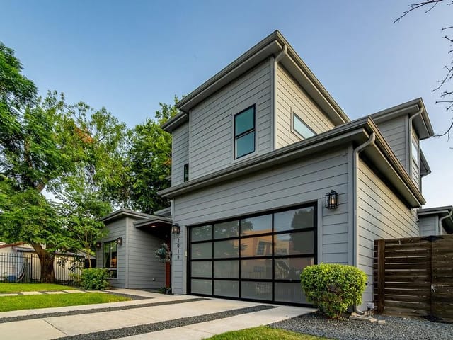 2019 E 3rd St