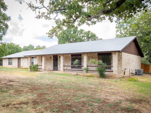 202 Canyon Wren Dr