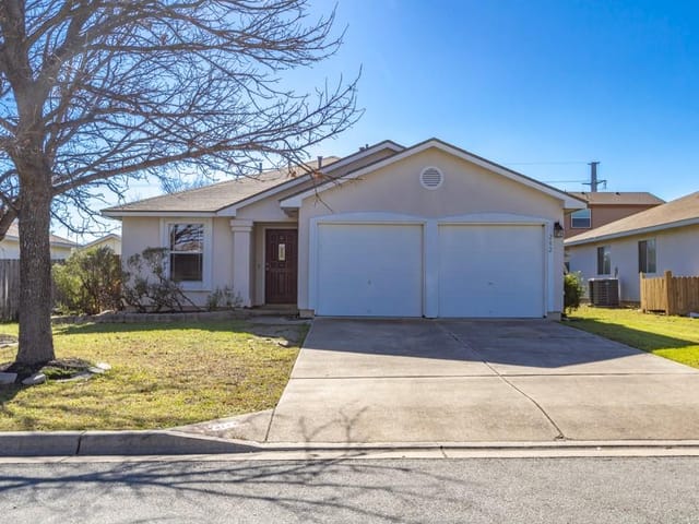 202 Golden Gate Dr