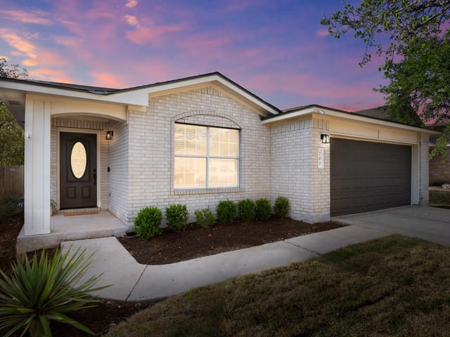 202 Grant Ct