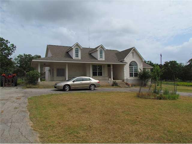 202 Greystone LN