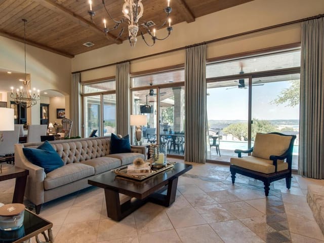 202 Hidden Hills CV