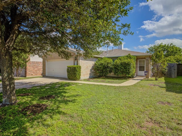 202 McCarthur DR