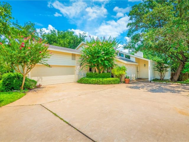 203 Copperleaf Rd