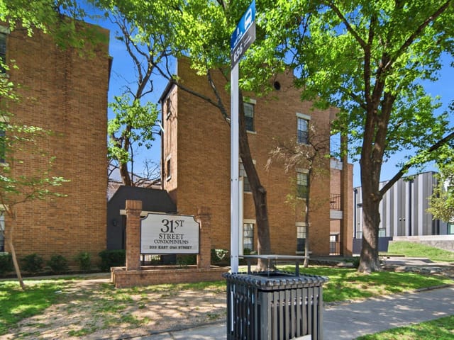 203 E 31st ST Unit #102