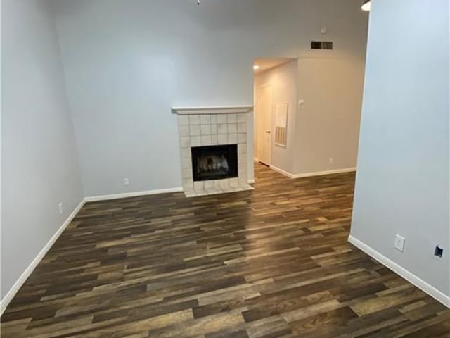 203 E 31st St Unit #303