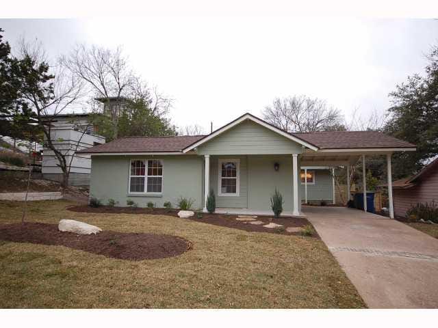 203 El Paso ST