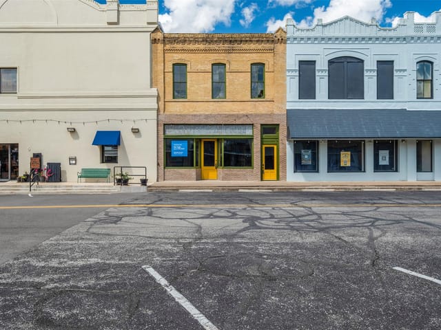 203 Main ST