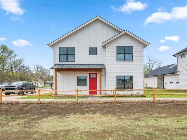 203 N Avenue J