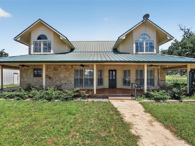 203 Oxbow TRL