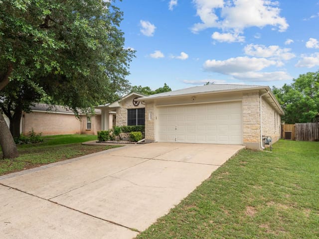 203 Presidio DR