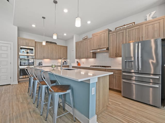 203 Soft Elm DR