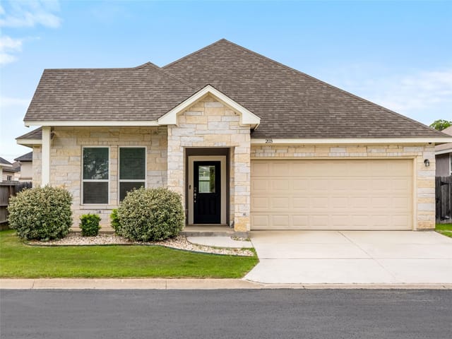203 Winston DR