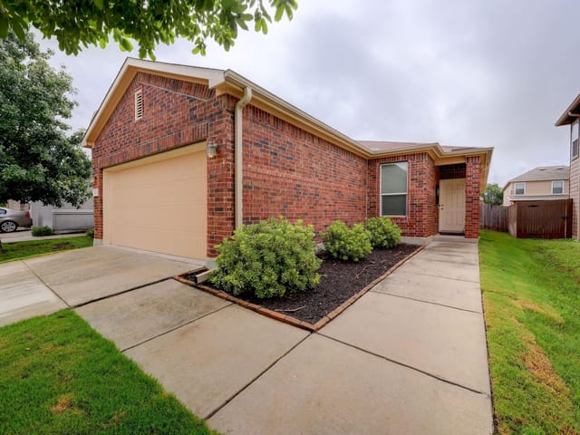 2032 Brandywine DR