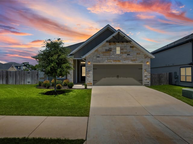 215 Cabiness DR
