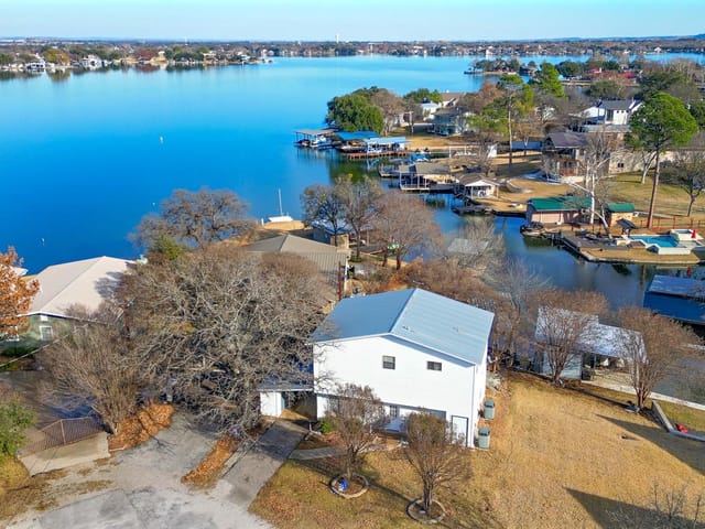 204 Canyon Oaks
