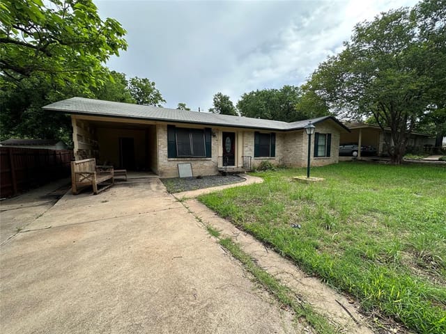 204 Cinderella Dr