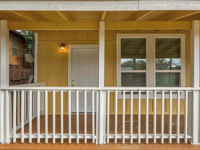 204 E 30th St Unit #204