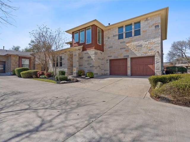 204 Gabriela Elyana Ct