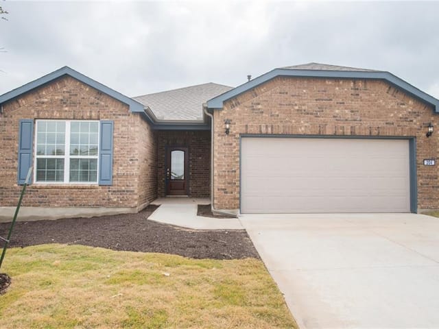 204 Hanging Star LN