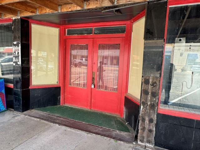 204 Main ST